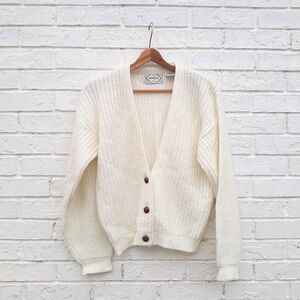 Vintage Nuggets Chunky Granny Cardigan Wood Buttons